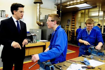 ed-miliband-meets-apprentice-jack-robinson-during-a-visit-to-eef-apprentices-and-skills-centre-421798734