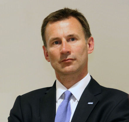 Jeremy_Hunt_visiting_the_Kaiser_Permanente_Center_for_Total_Health,_700_Second_St,_Washington,_USA-3June2013