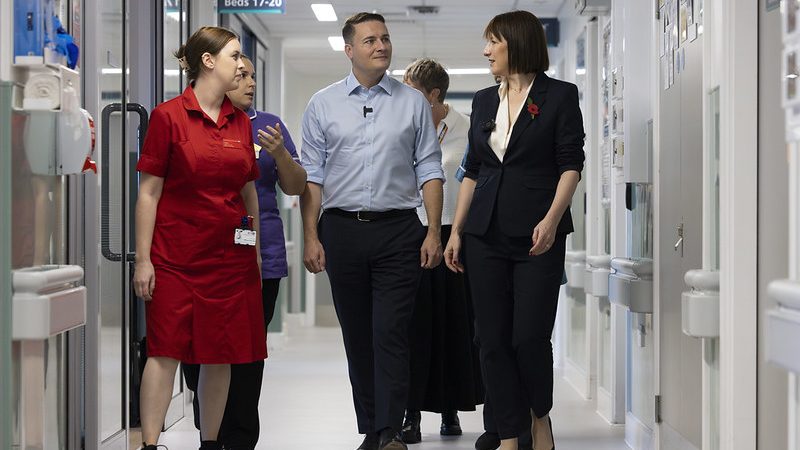 Chancellor Rachel Reeves and Secretary of State for Health and Social Care Wes Streeting visit St George's Hospital in Tooting, London, on Monday. Photo: Kirsty O'Connor / Treasury