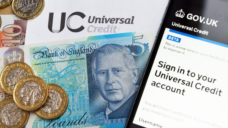 Universal credit / pounds sterling