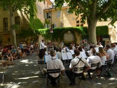 Outdoor orchestra in France